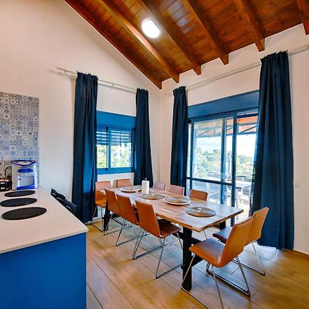 Ohn-Bar Guesthouse Амирим Екстериор снимка