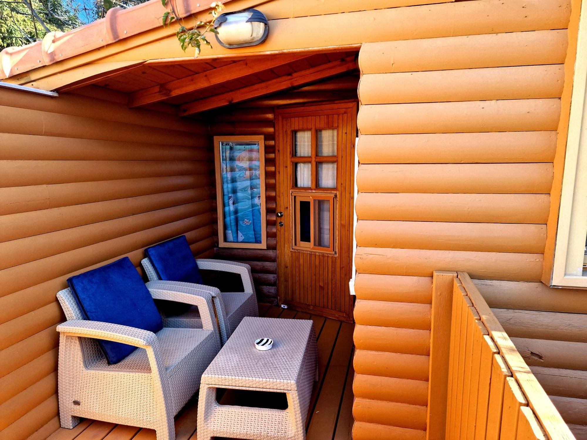 Ohn-Bar Guesthouse Амирим Екстериор снимка