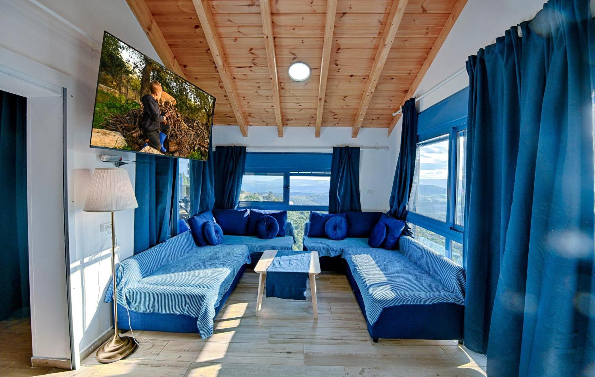 Ohn-Bar Guesthouse Амирим Екстериор снимка