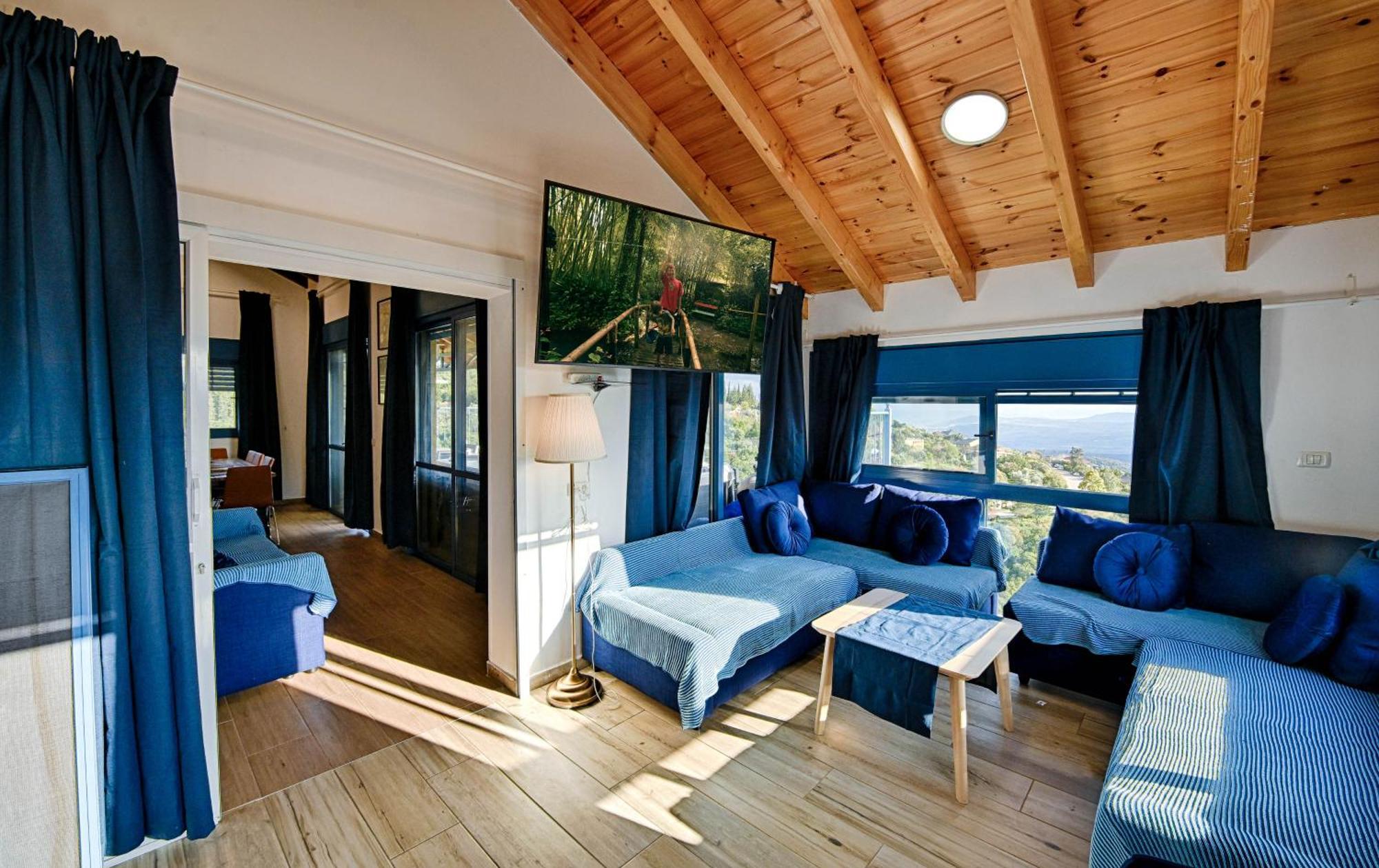 Ohn-Bar Guesthouse Амирим Екстериор снимка